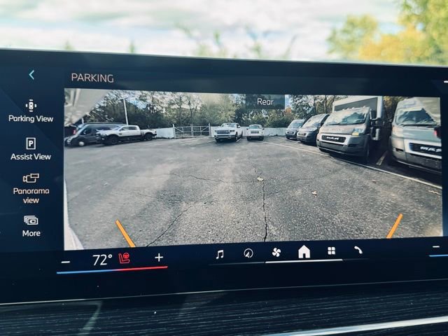 New 2026 BMW X5 xDrive50e w/ M Sport Package image 40