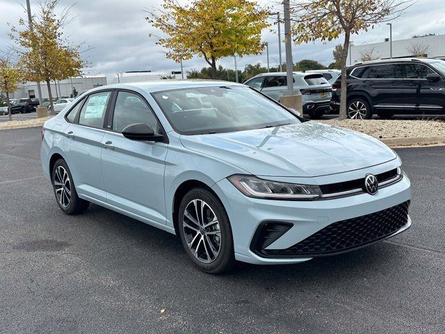 New 2027 Volkswagen Jetta Sport FWD image 3