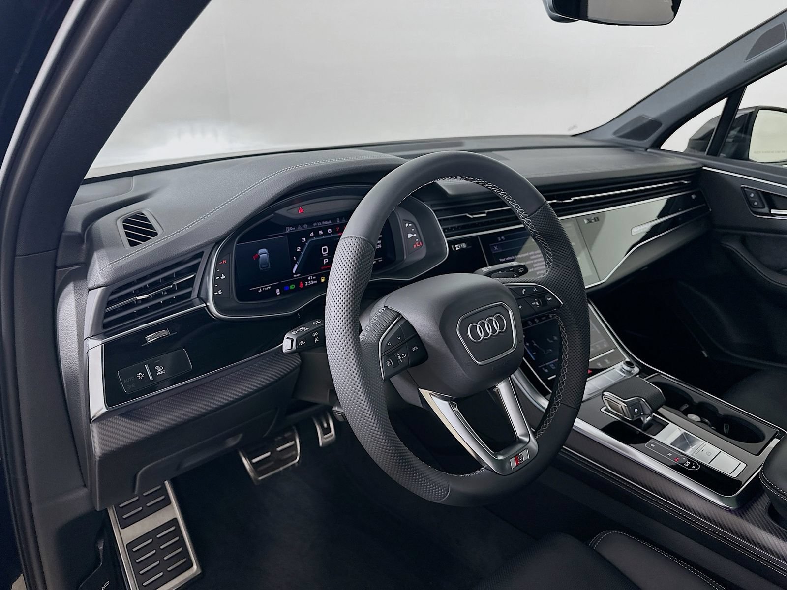 New 2026 Audi SQ7 Premium Plus AWD/4WD image 32