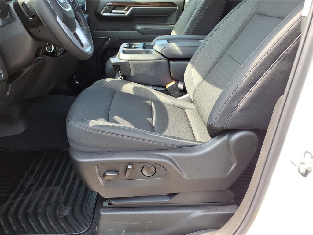 New 2026 GMC Sierra 1500 Elevation image 14