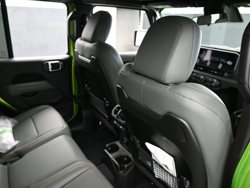 New 2026 Jeep Gladiator Mojave AWD/4WD image 37
