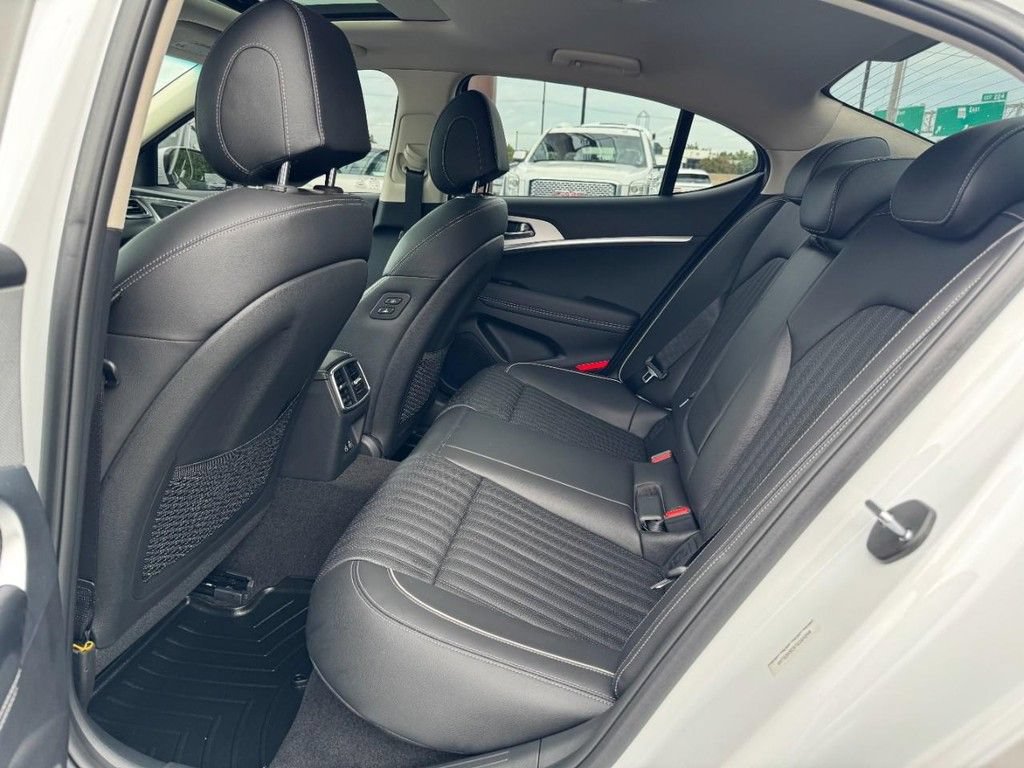Certified 2026 Genesis G70 2.5T Prestige AWD/4WD image 10