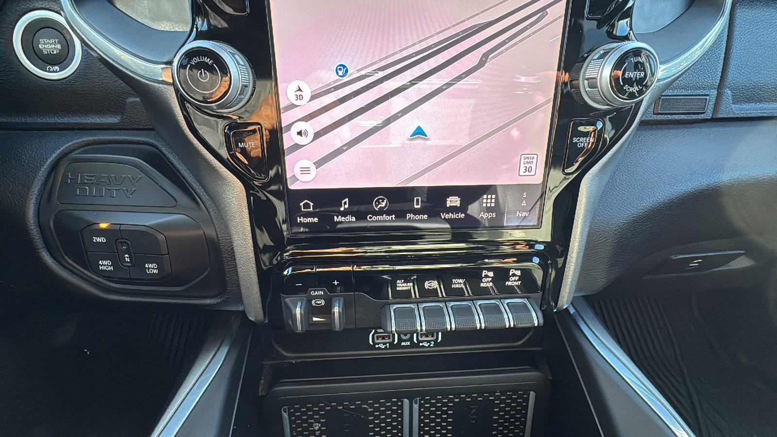 Used 2025 RAM 3500 Laramie w/ Night Edition image 20