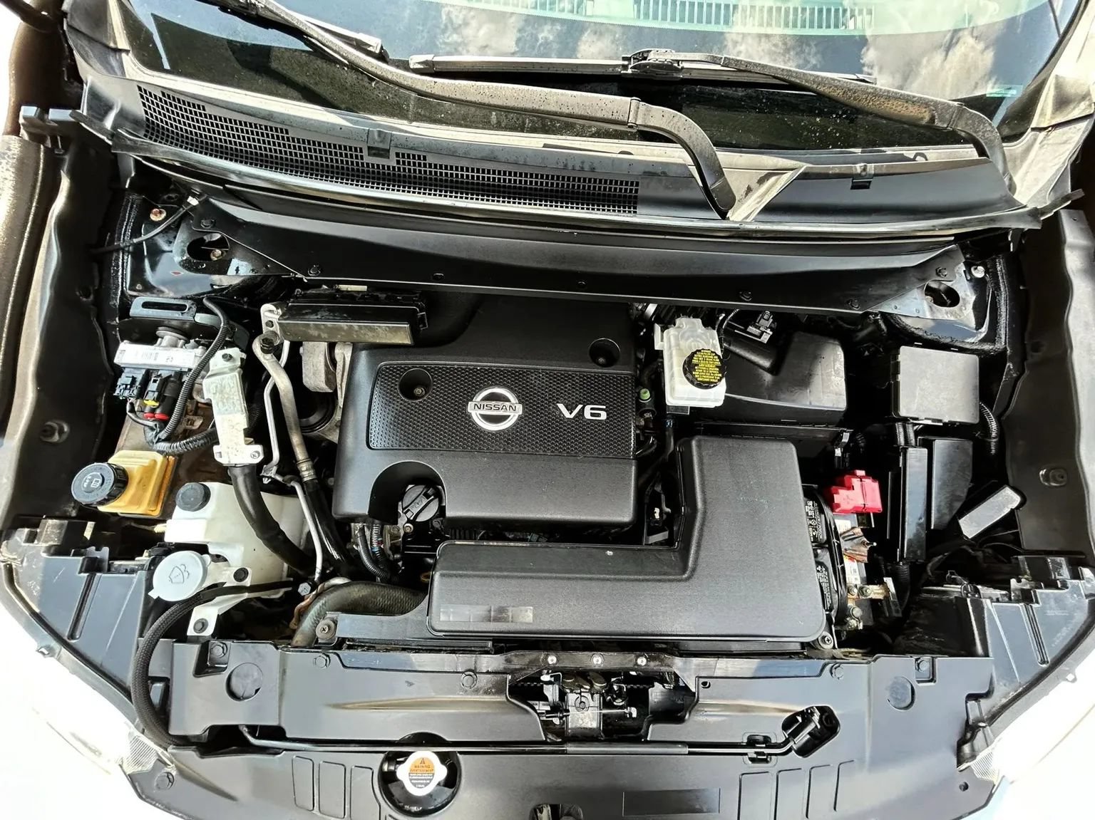 Used 2014 Nissan Pathfinder SV w/ Trailer Tow Package FWD image 27