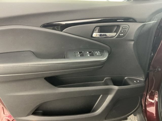 Certified 2021 Honda Passport Touring image 7