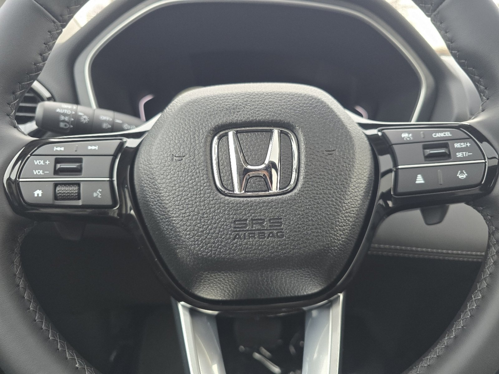 New 2025 Honda Pilot Touring image 28