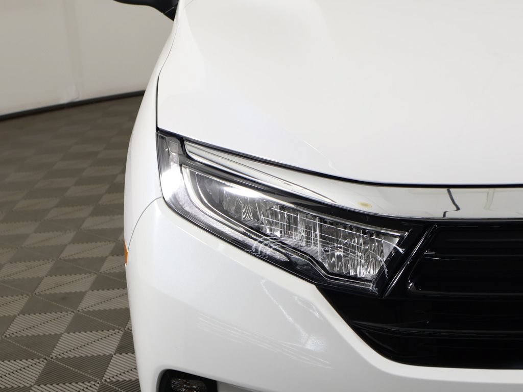 Used 2024 Honda Odyssey Touring image 17