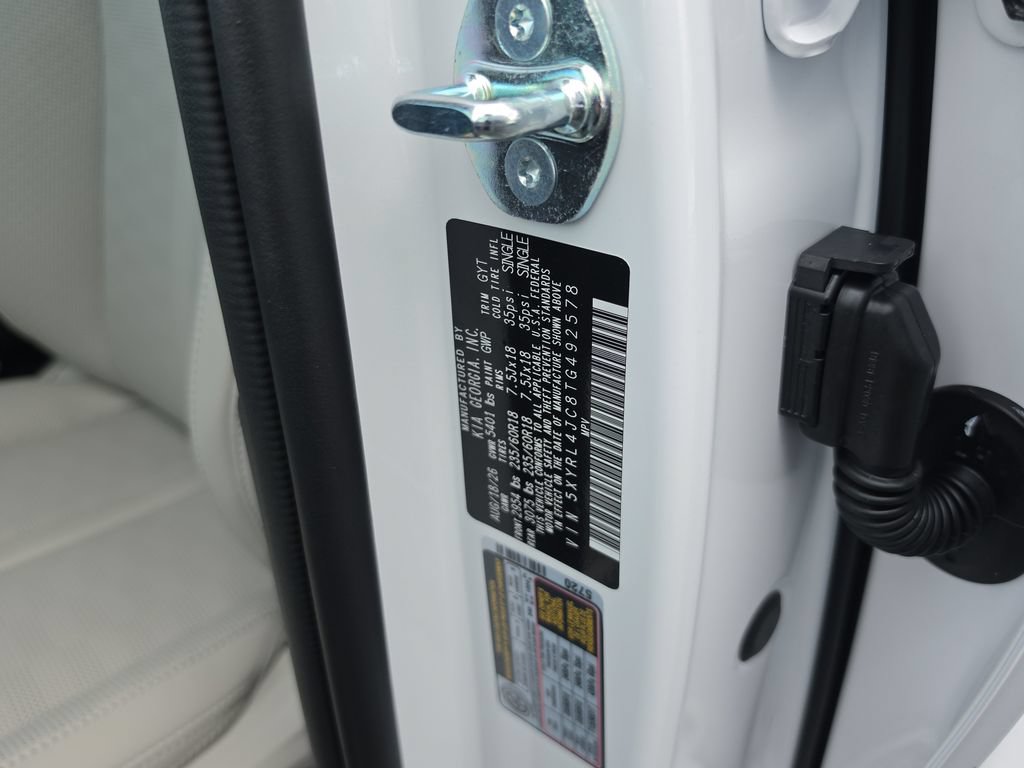 New 2026 Kia Sorento S FWD image 32