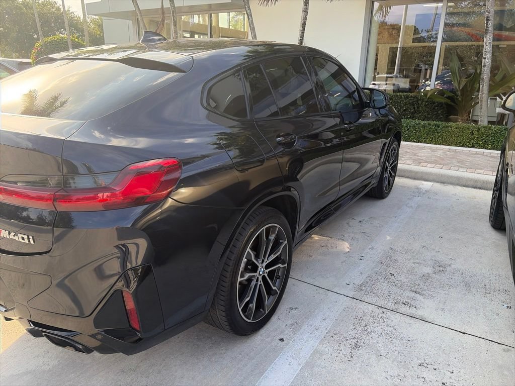 Certified 2024 BMW X4 M40i w/ Shadowloine Package AWD/4WD image 6