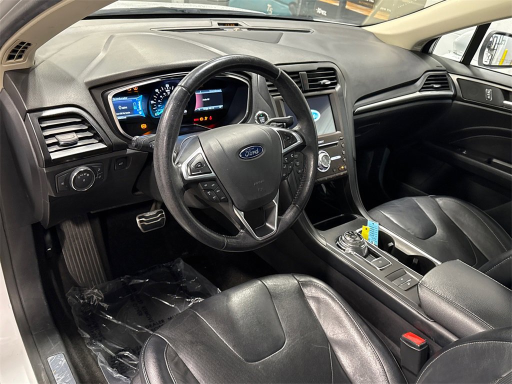 Used 2018 Ford Fusion Energi Titanium image 5