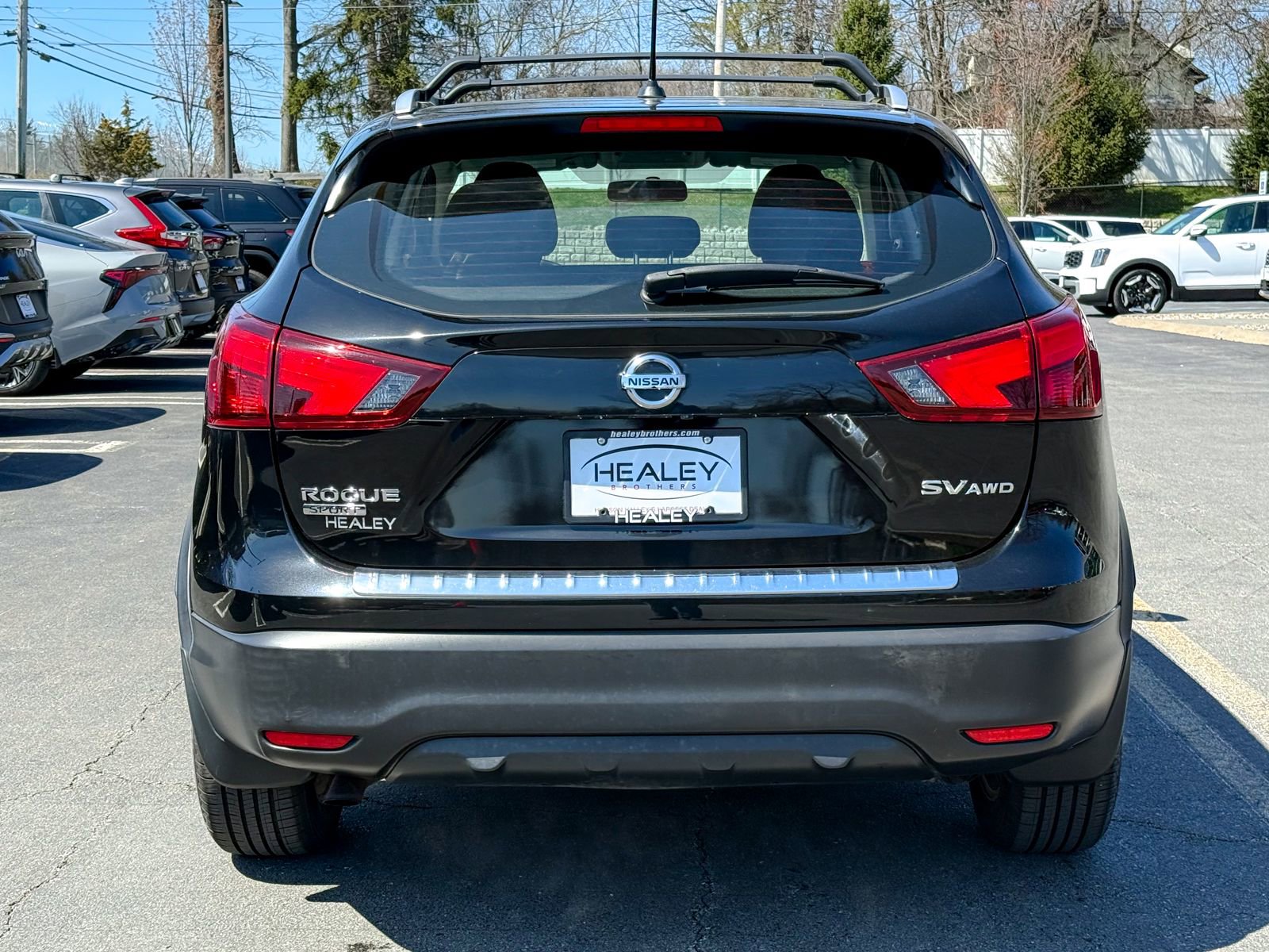 Used 2017 Nissan Rogue Sport SV w/ SV Premium Package AWD/4WD image 8