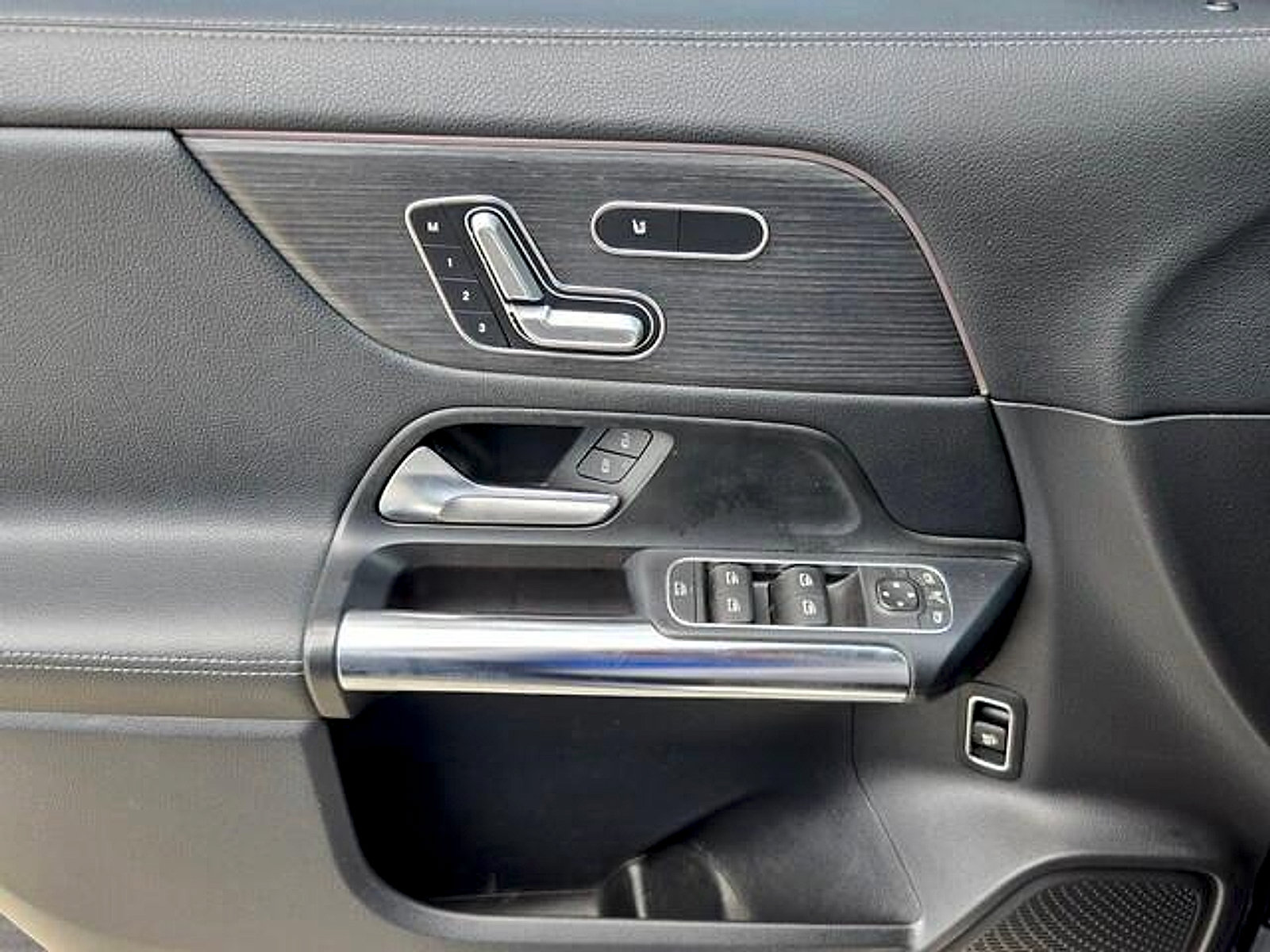 Used 2021 Mercedes-Benz GLA 250 image 22
