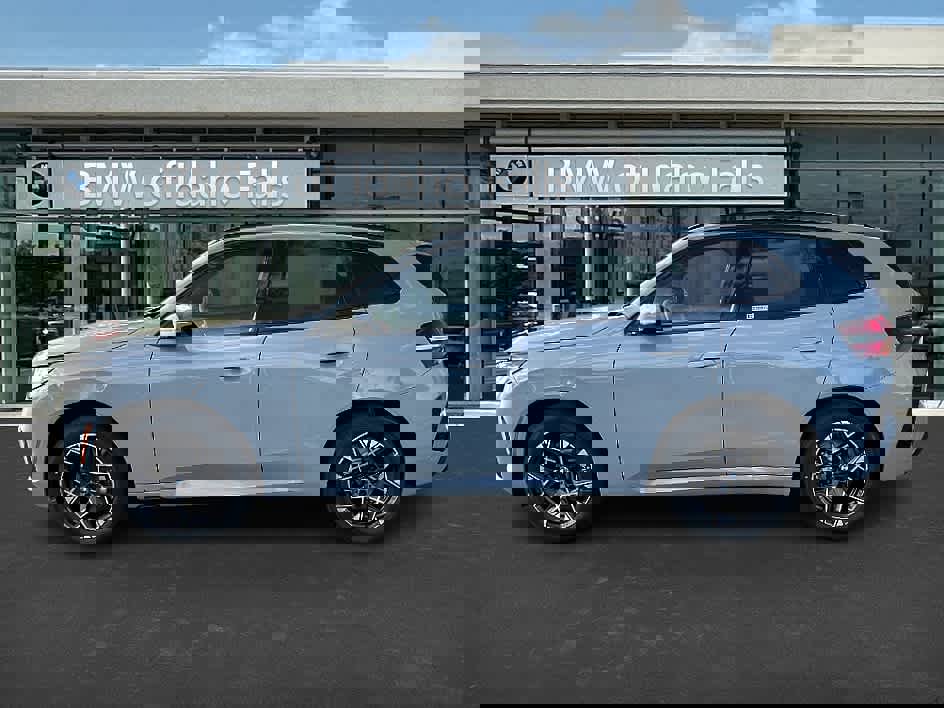 Used 2026 BMW X3 xDrive30 w/ Premium Package image 6