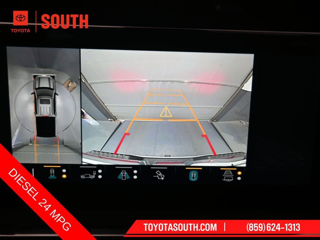 Used 2023 GMC Sierra 1500 AT4 w/ AT4 Premium Package AWD/4WD image 14