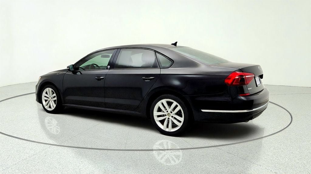 Used 2019 Volkswagen Passat 2.0T Wolfsburg w/ Wheels & Sunroof Package FWD image 7