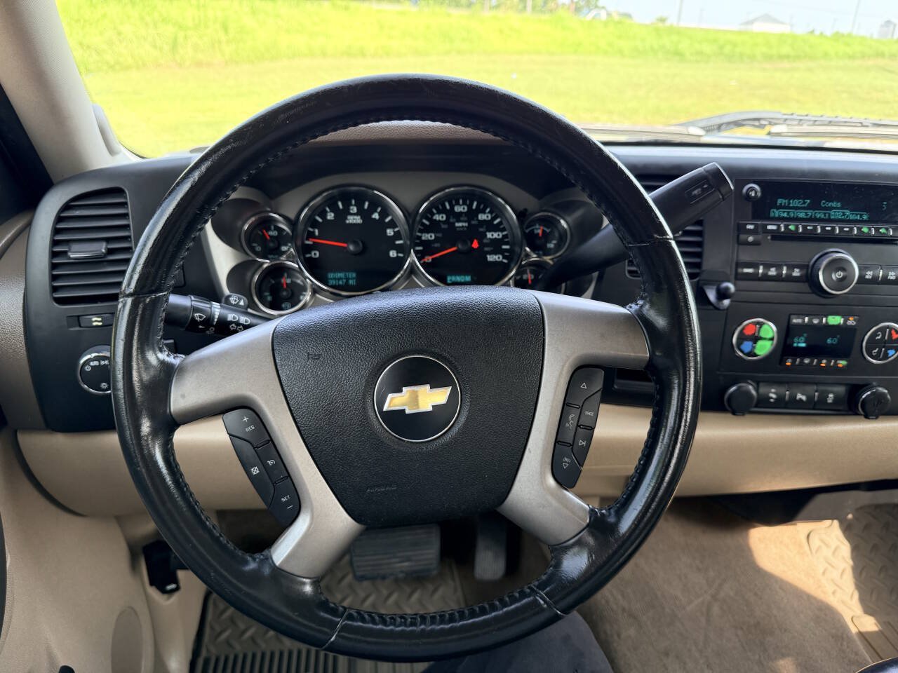 Used 2012 Chevrolet Silverado 1500 LT RWD image 12