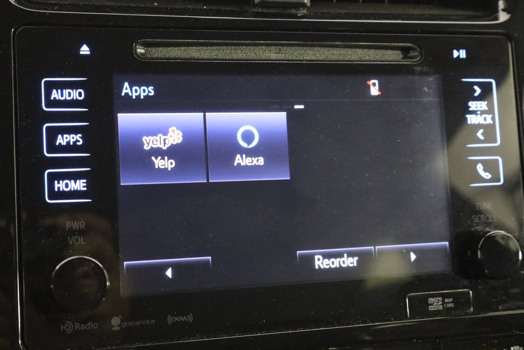 Used 2017 Toyota Prius Prime Premium FWD image 34