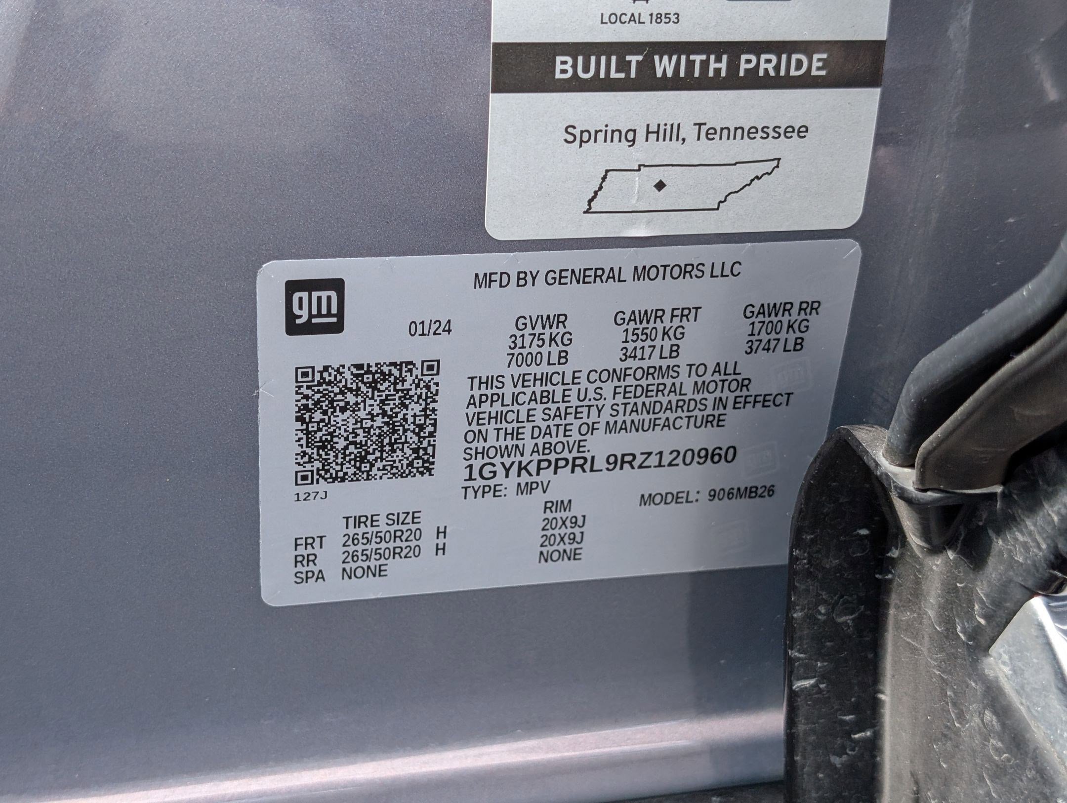 Certified 2024 Cadillac Lyriq Luxury AWD/4WD image 32