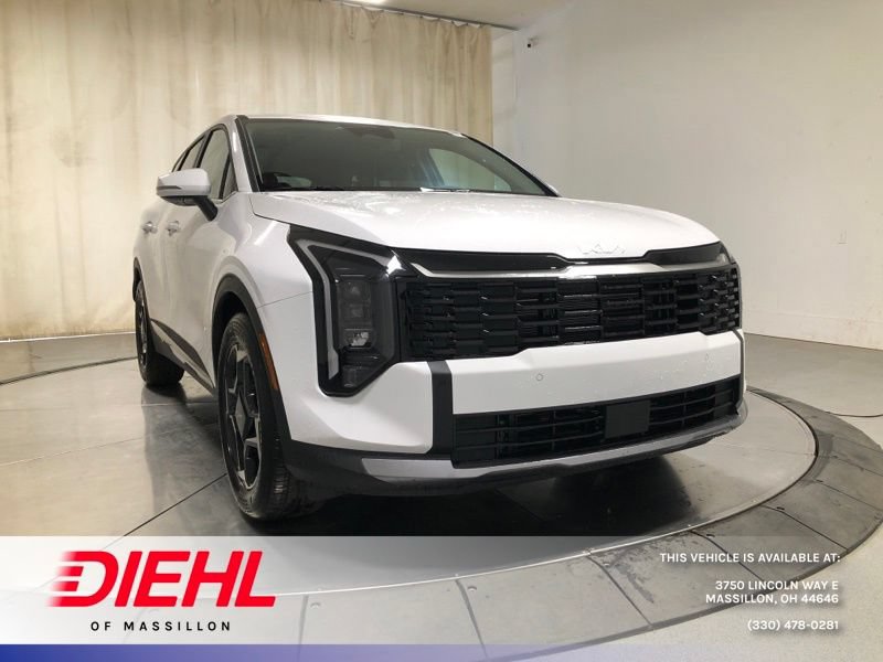 New 2026 Kia Sportage EX FWD image 1