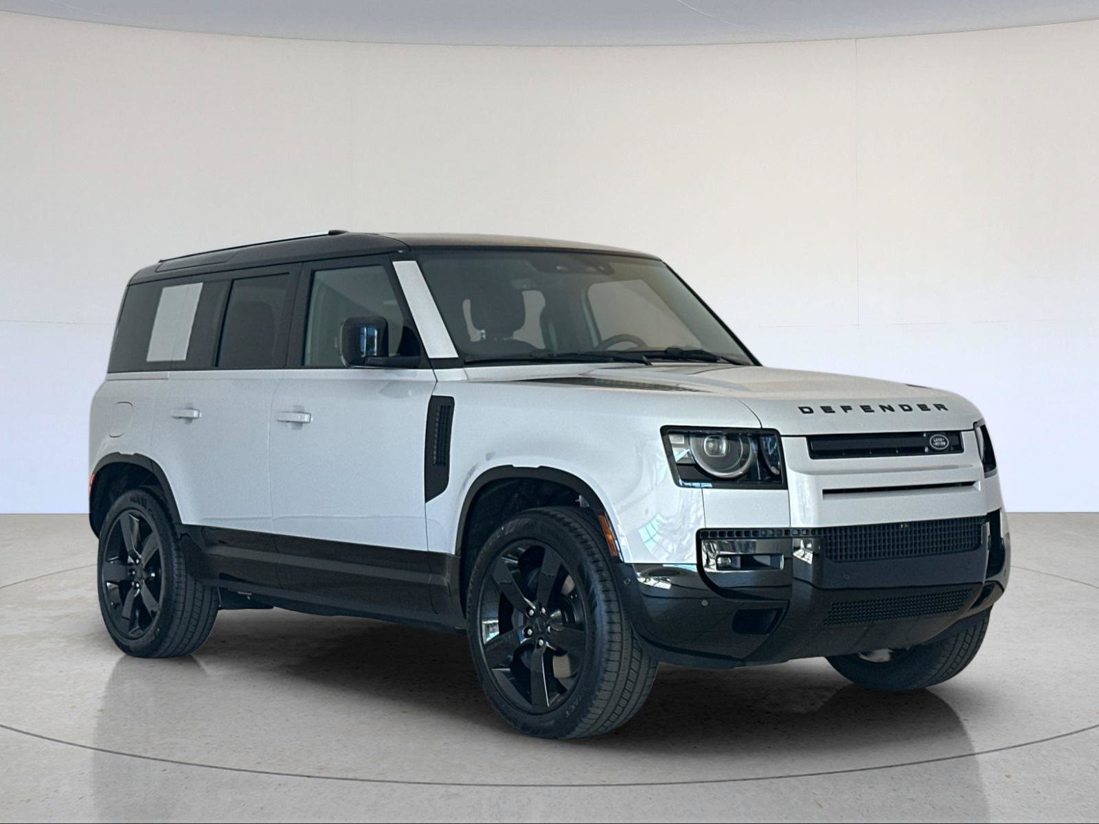 New 2026 Land Rover Defender 110 X-Dynamic SE AWD/4WD image 8