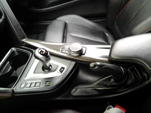 Used 2019 BMW M4 CS w/ Executive Package image 33