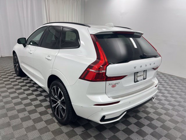 Certified 2024 Volvo XC60 B5 Plus w/ Protection Package Premier AWD/4WD image 6