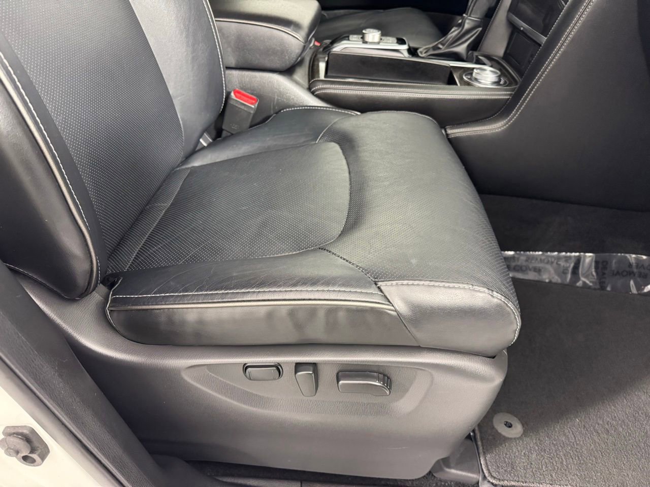 Used 2024 INFINITI QX80 Luxe image 35