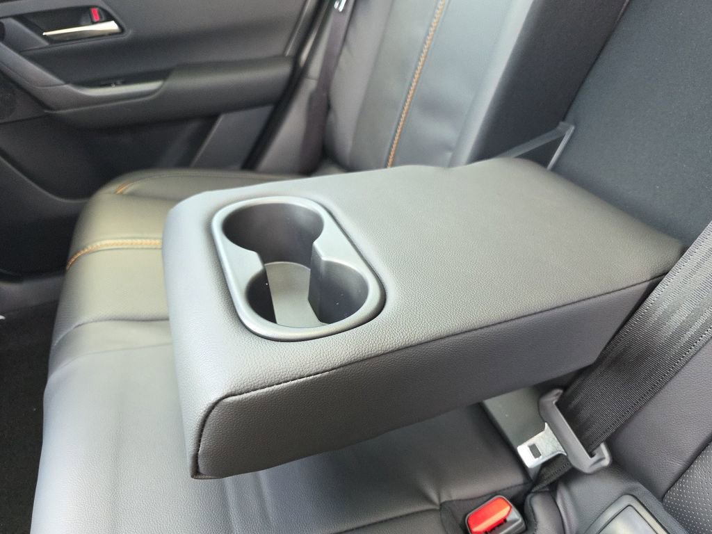 Used 2025 MAZDA CX-50 2.5 Hybrid w/ Weather Package image 16