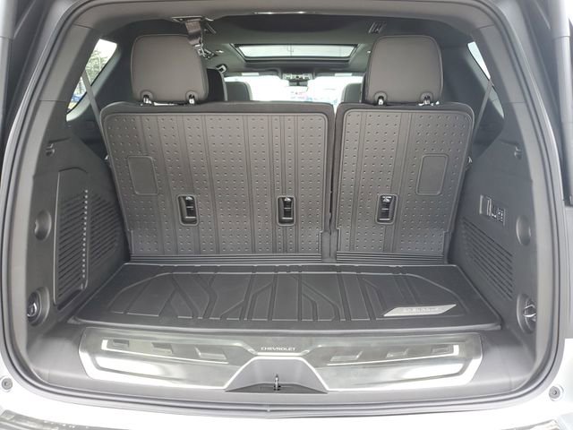 New 2026 Chevrolet Tahoe High Country w/ LPO, Illumination Package image 8