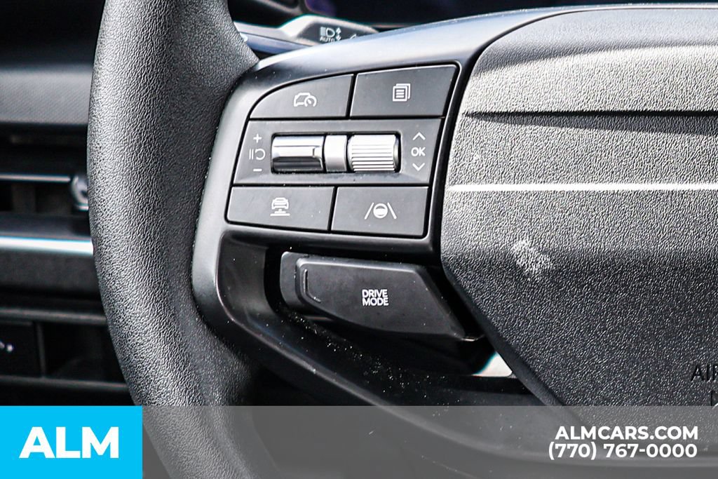 Used 2025 Kia K4 FWD image 33