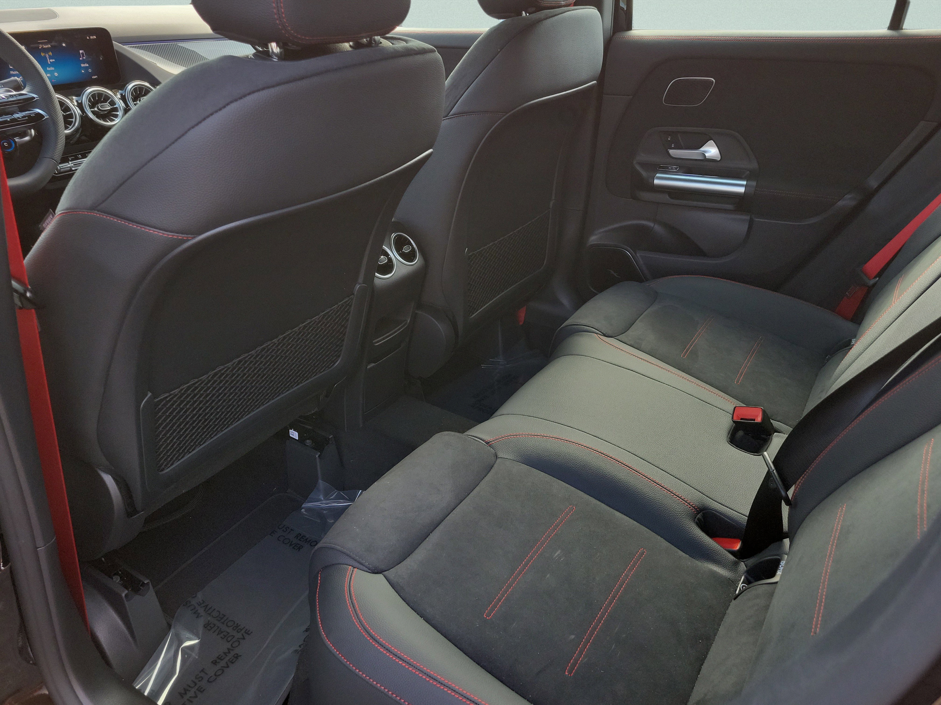 Certified 2026 Mercedes-Benz GLA 35 AMG 4MATIC image 8