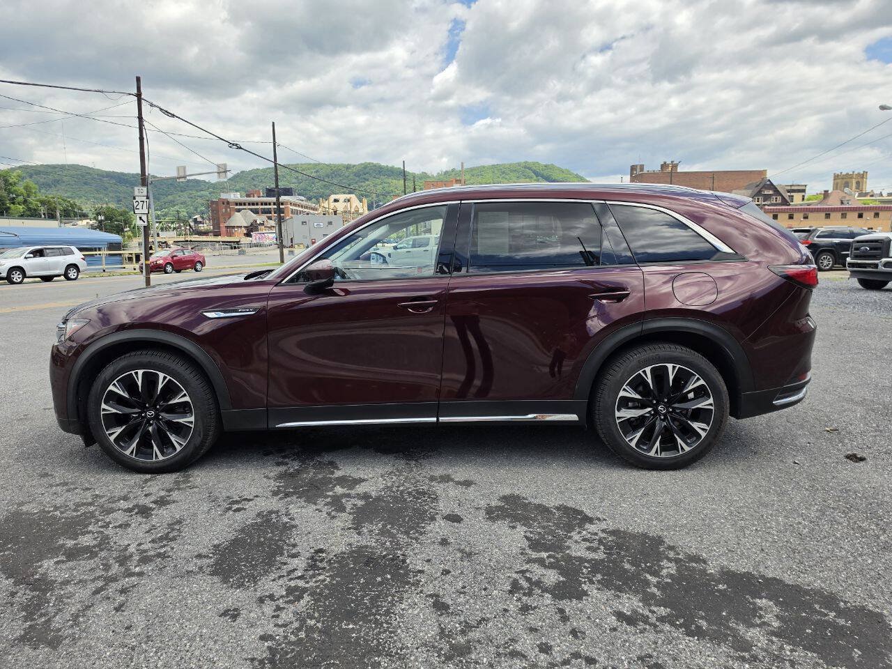 Used 2024 MAZDA CX-90 Plug-In Hybrid w/ Premium Pkg AWD/4WD image 5