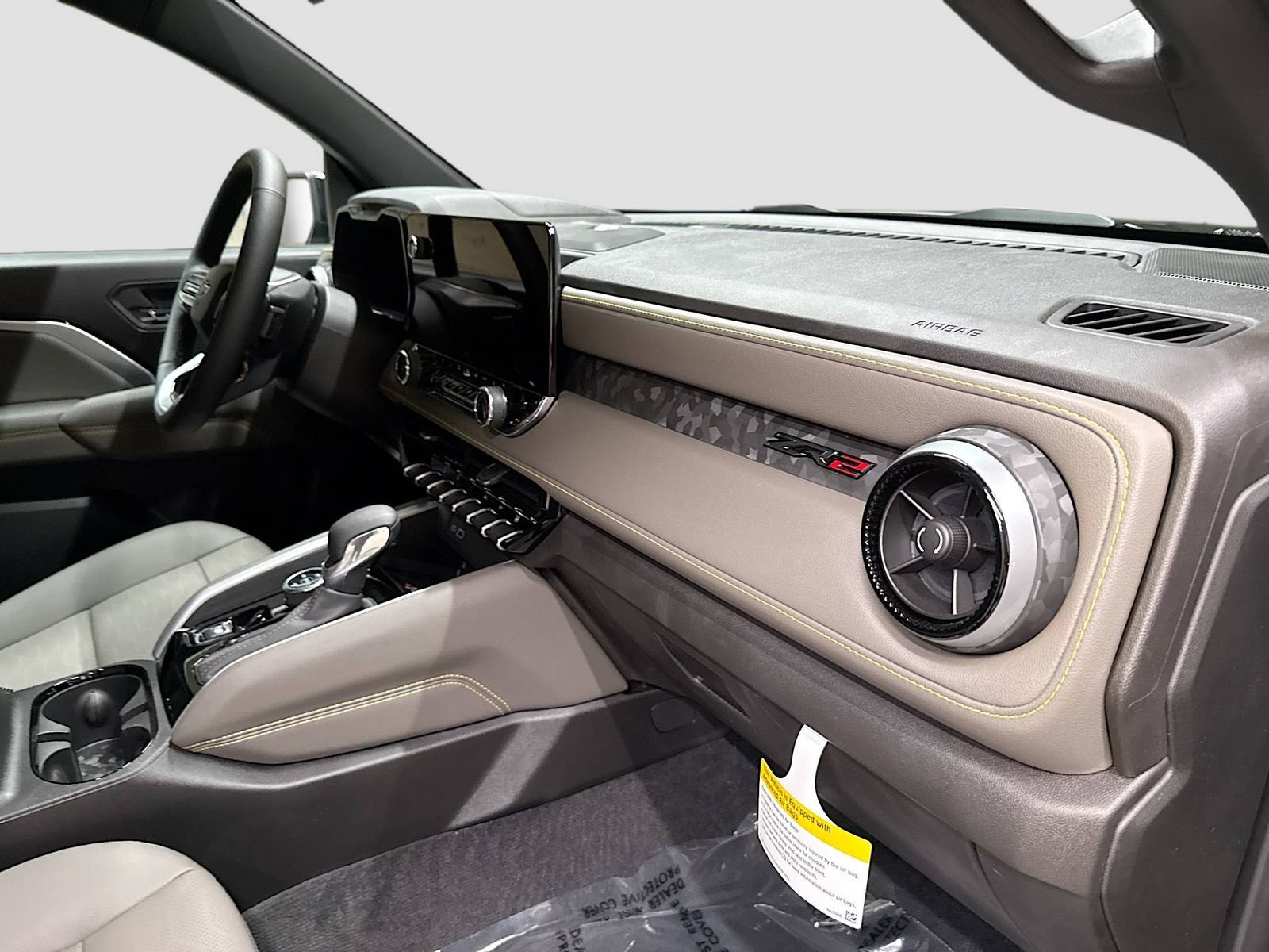 New 2025 Chevrolet Colorado ZR2 w/ Midnight Edition image 35