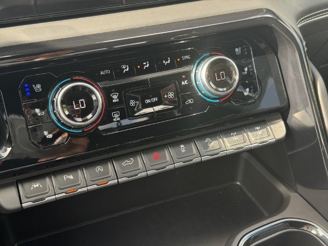 Certified 2025 GMC Sierra 1500 AT4X AWD/4WD image 25