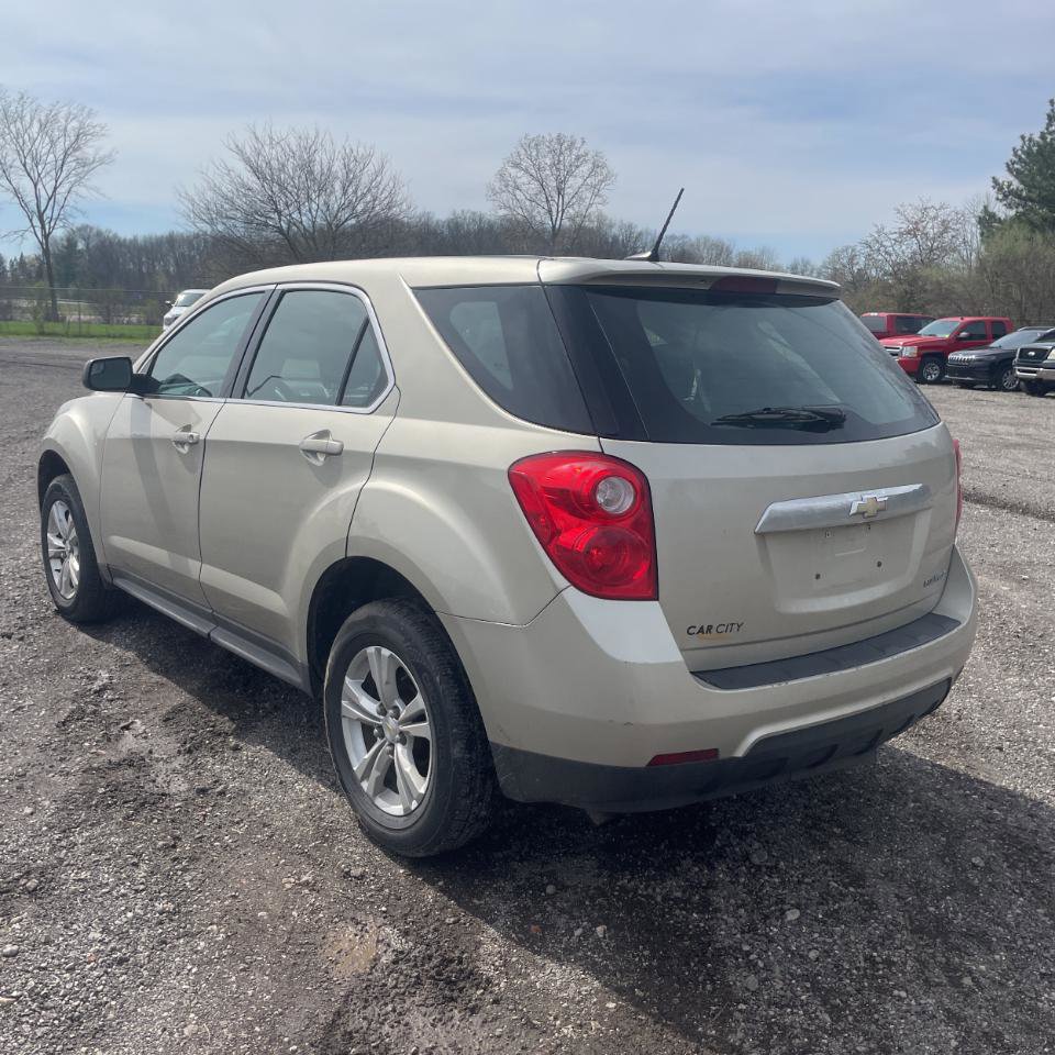 Used 2013 Chevrolet Equinox LS FWD image 25
