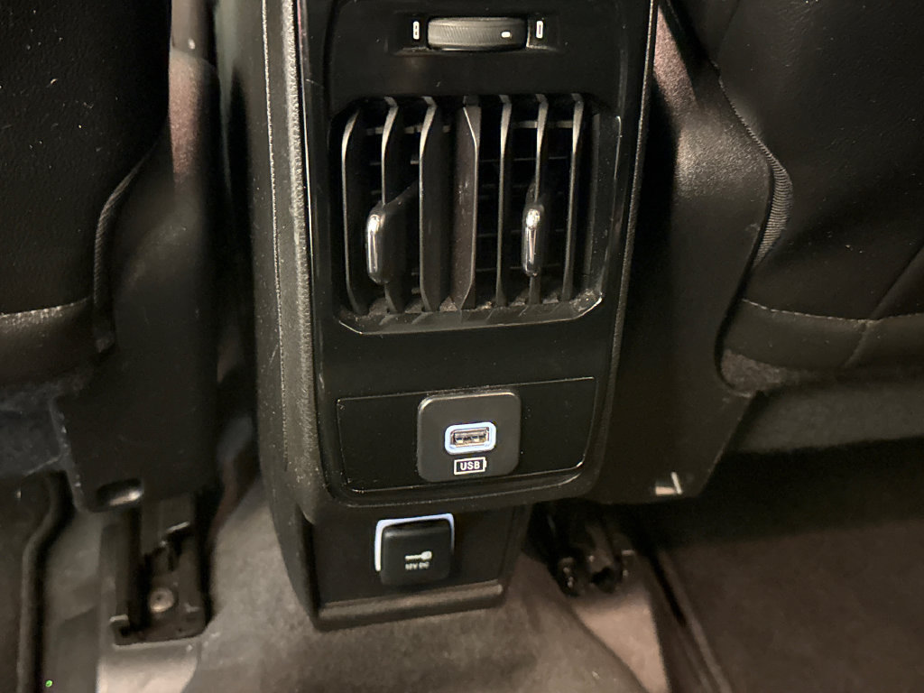 Used 2022 Jeep Compass Latitude AWD/4WD image 18
