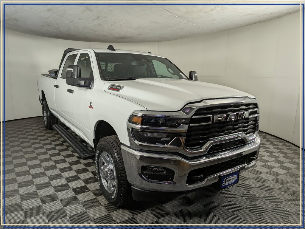 New 2026 RAM 2500 Tradesman AWD/4WD image 5