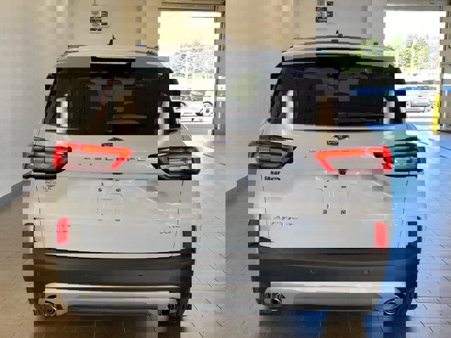 New 2025 Ford Escape Active w/ Tech Pack #1 image 6