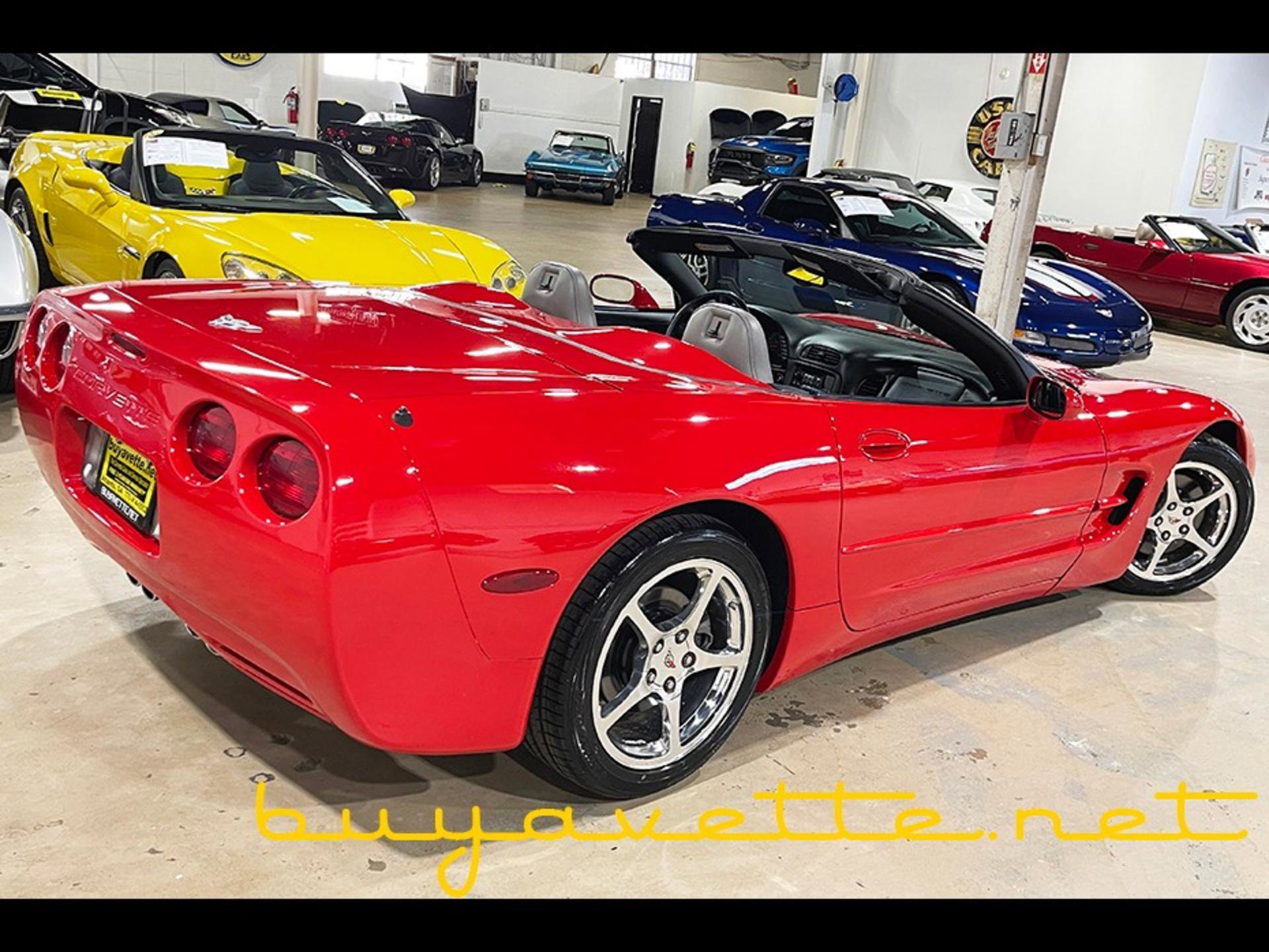Used 2003 Chevrolet Corvette Convertible w/ Preferred Equipment Group1 image 4