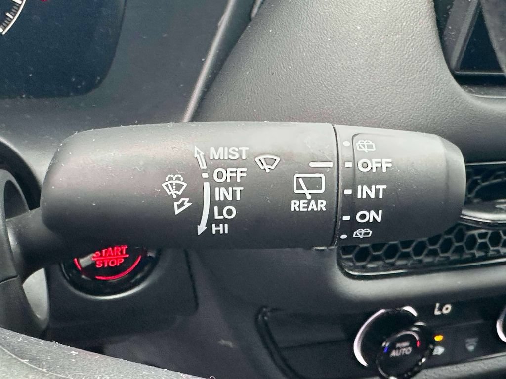 Certified 2026 Honda HR-V LX image 19
