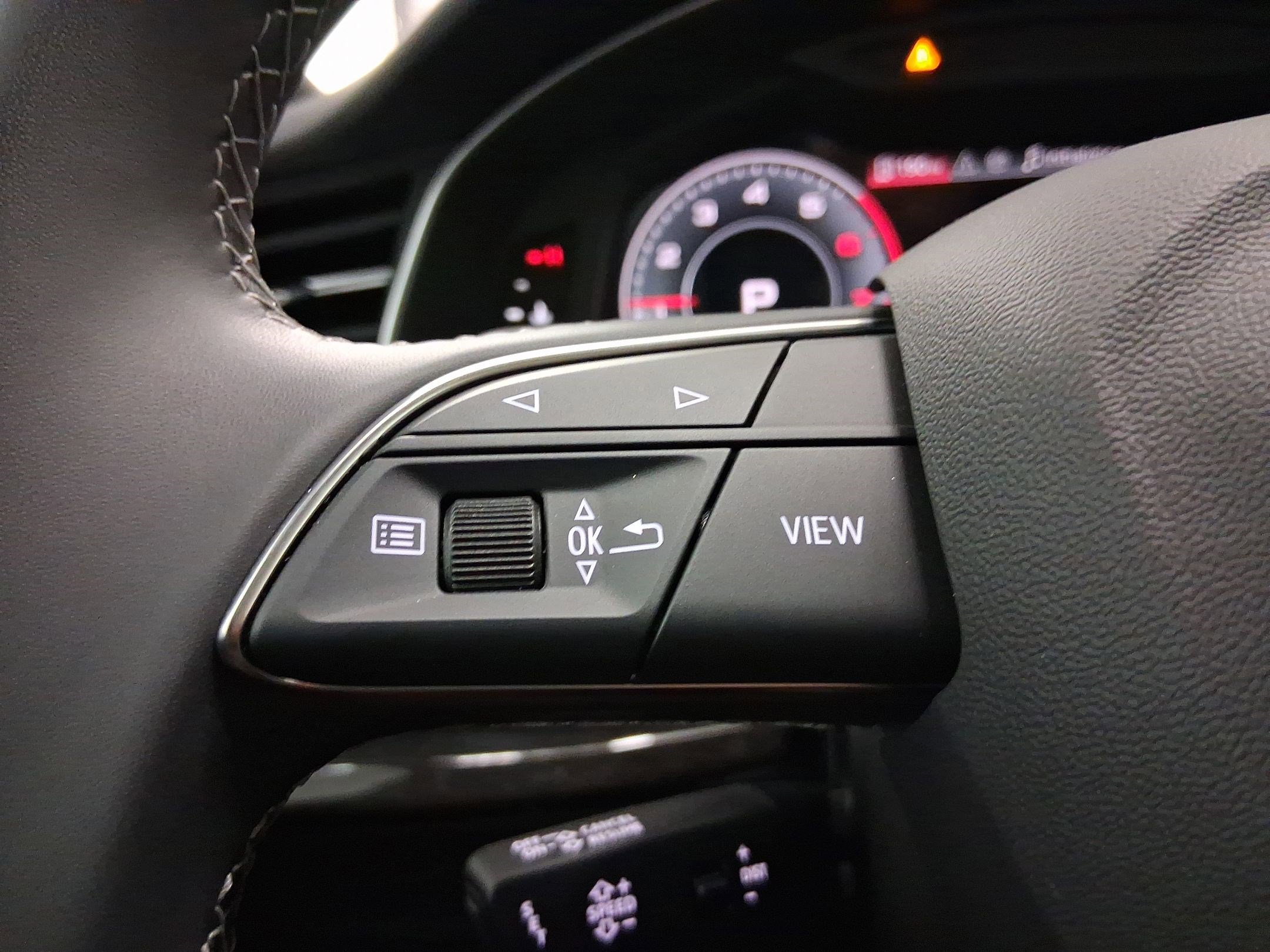 New 2025 Audi Q8 Premium image 15