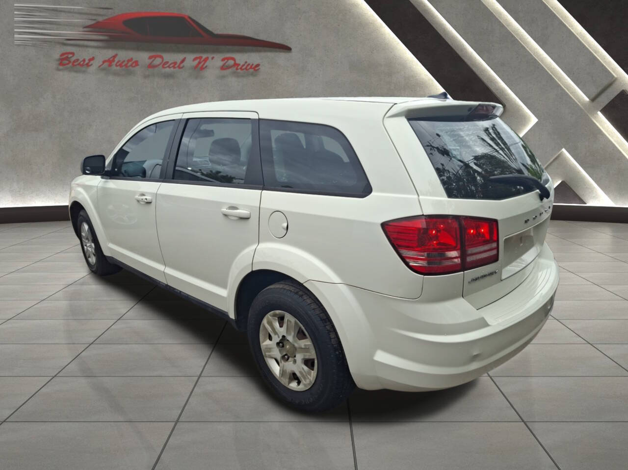 Used 2012 Dodge Journey American Value Package w/ Flexible Seating Group FWD image 12