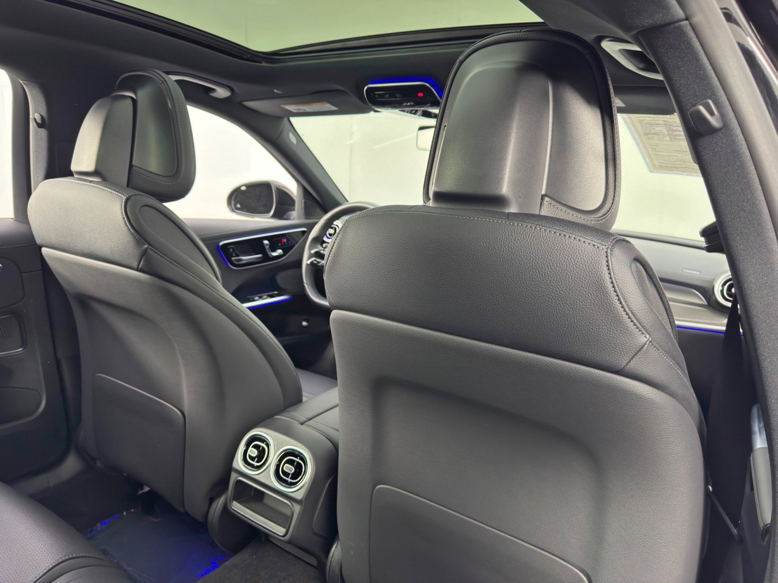 Used 2022 Mercedes-Benz C 300 Sedan w/ AMG Line w/ Night Package image 40