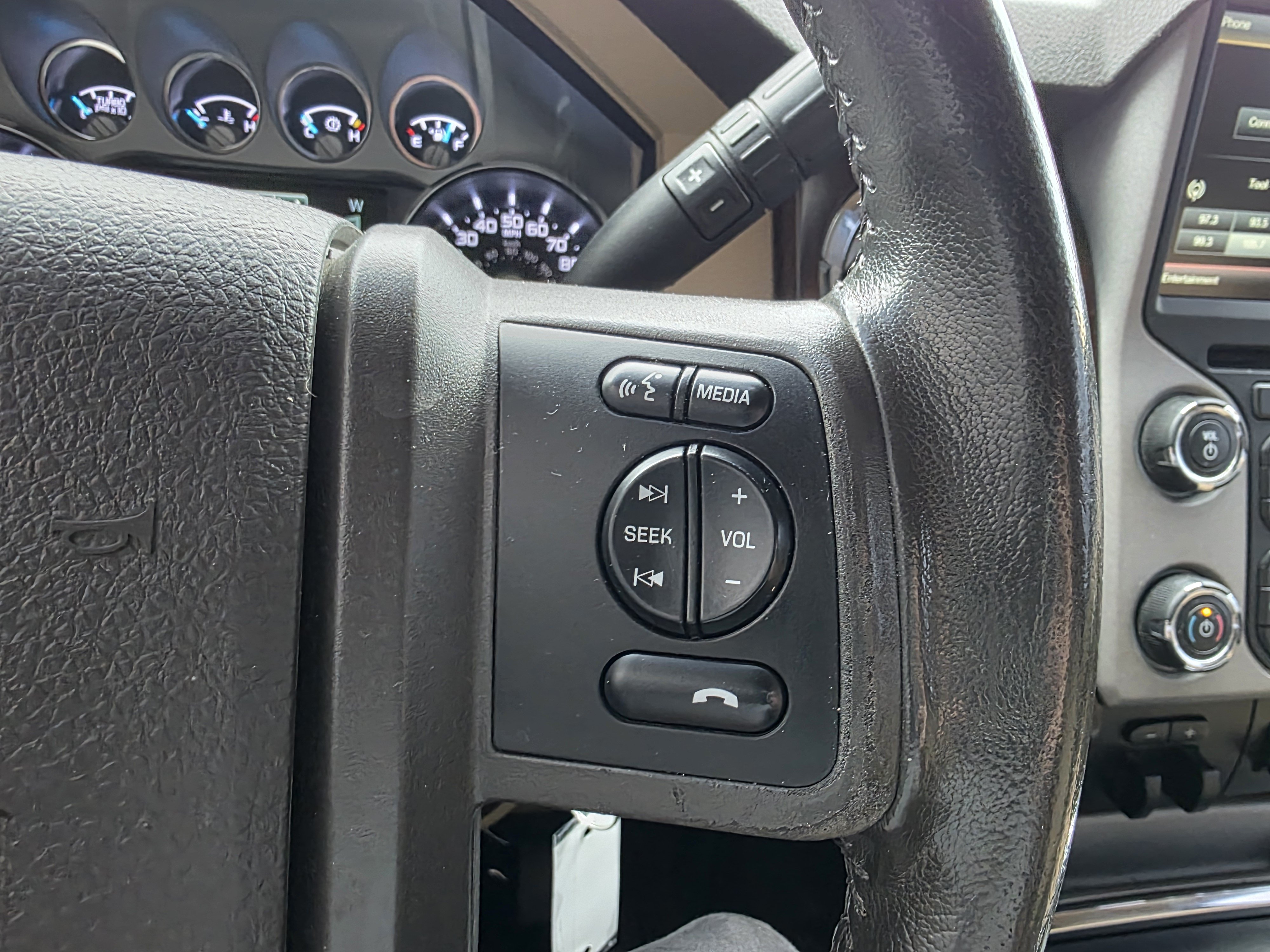 Used 2015 Ford F250 Lariat w/ Chrome Package AWD/4WD image 16