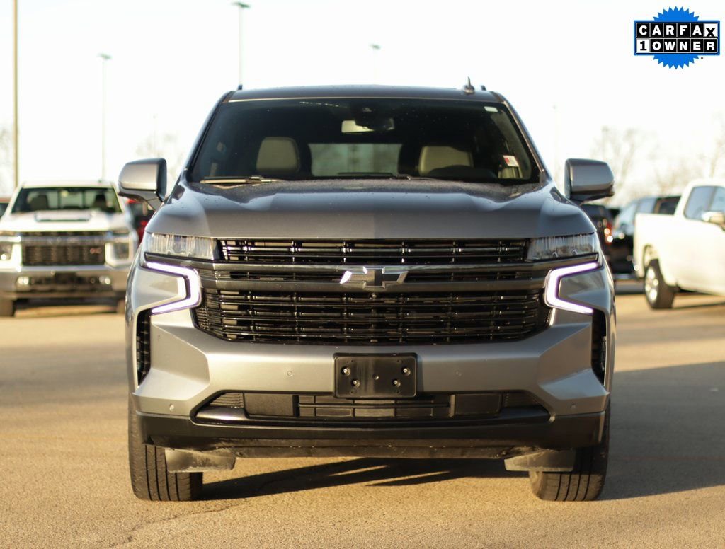 Used 2021 Chevrolet Tahoe RST w/ Luxury Package AWD/4WD image 2