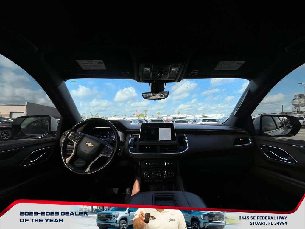 Used 2022 Chevrolet Suburban High Country image 15