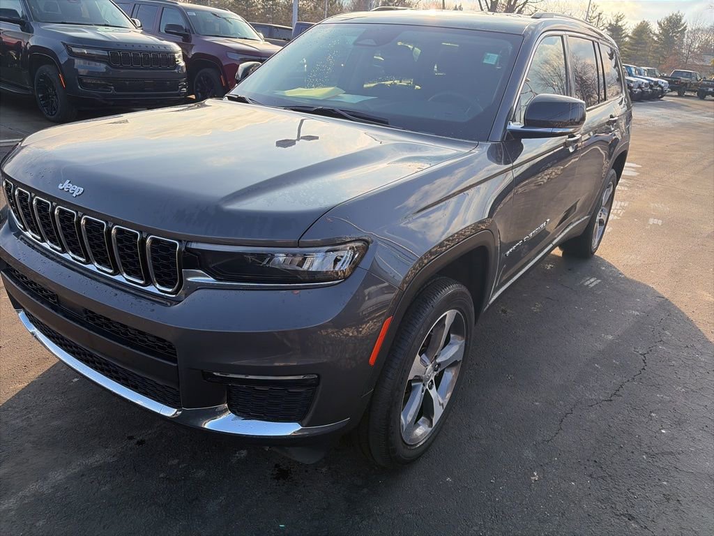 Used 2023 Jeep Grand Cherokee L Limited image 42