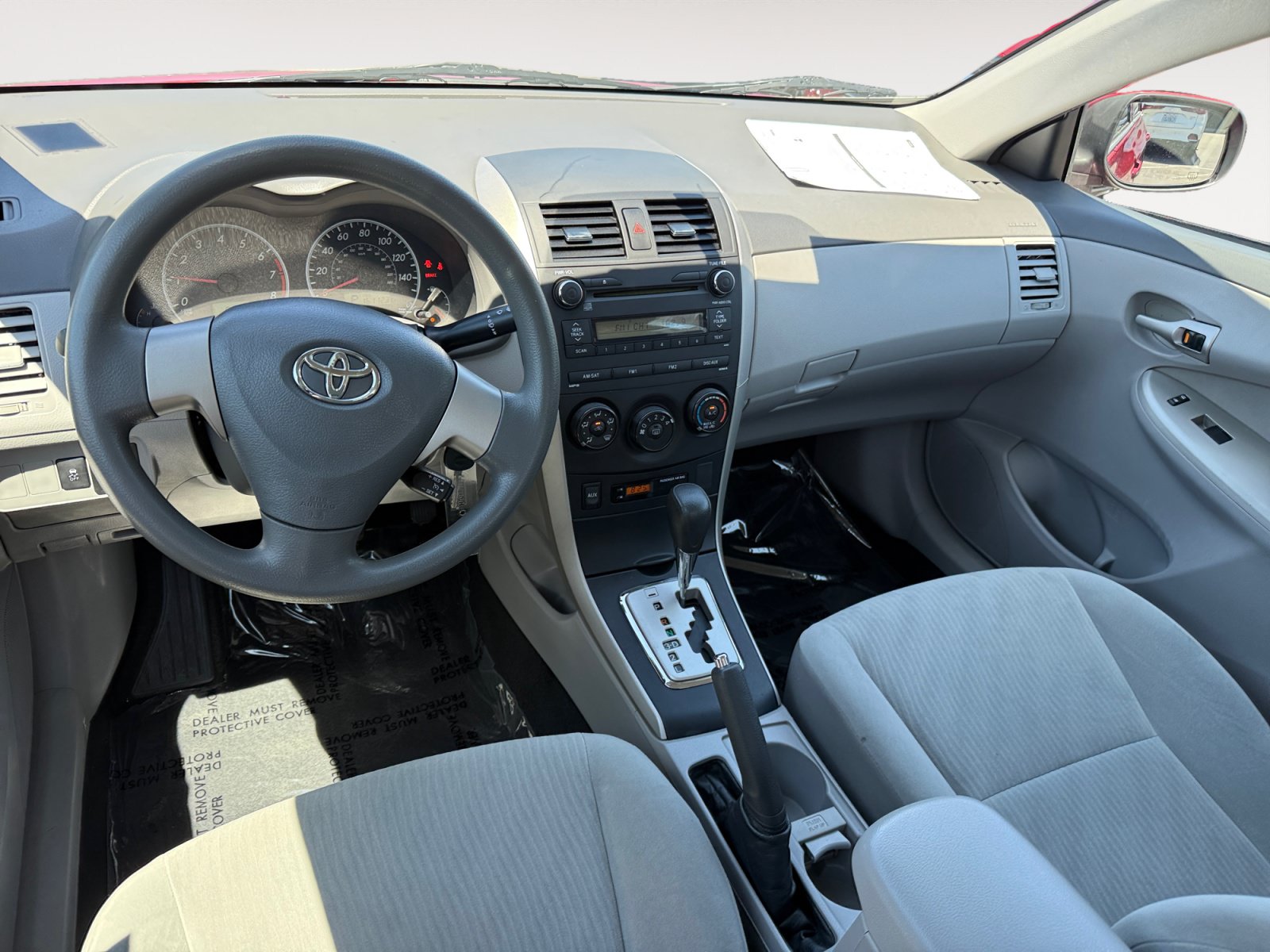 Used 2010 Toyota Corolla LE FWD image 15