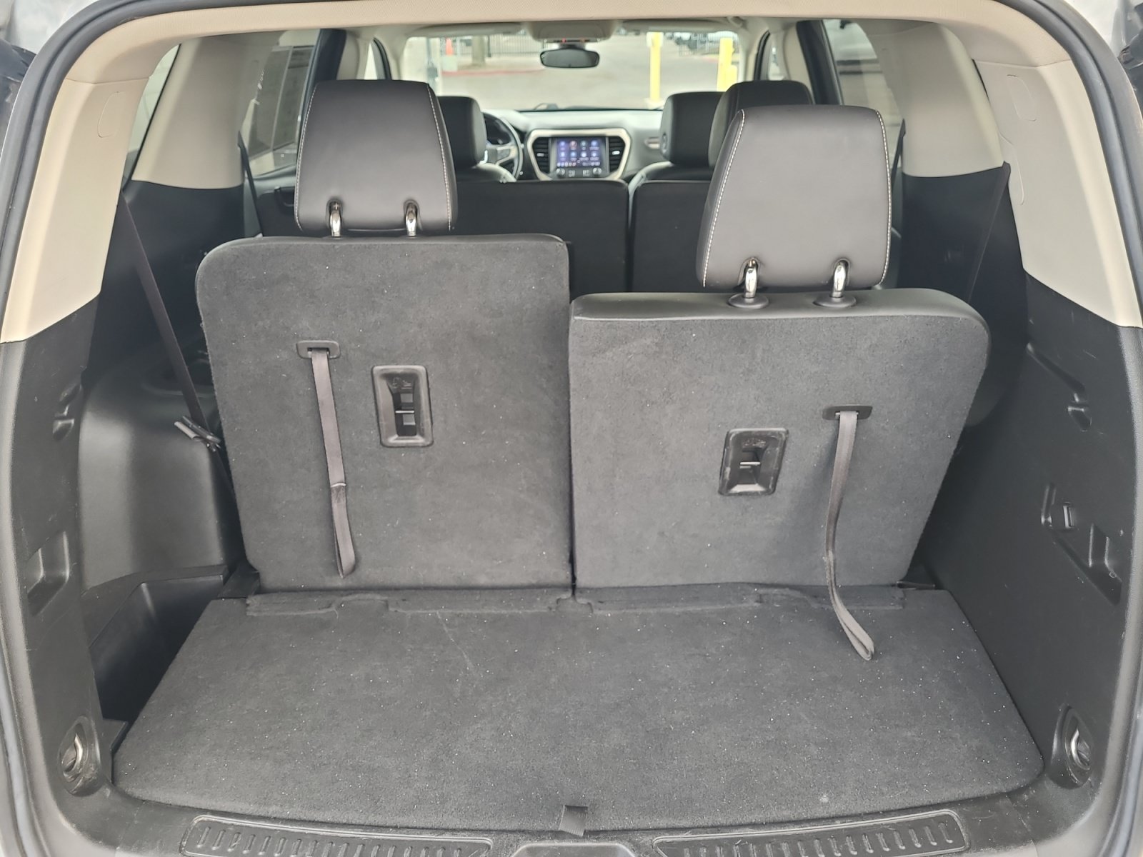Used 2023 GMC Acadia Denali FWD image 27