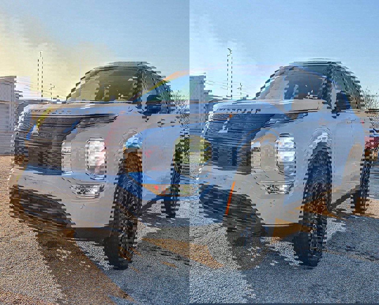 Used 2023 Mitsubishi Outlander SEL Black Edition image 3